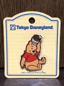  unopened Tokyo Disneyland Winnie The Pooh Pins Pin Retro Tokyo Disney Land Pooh pin bachi pin z retro production 