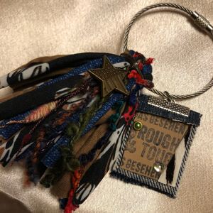 ハンドメイド【バッグチャーム】☆☆☆タッセル&ワイヤーキーリング☆☆☆