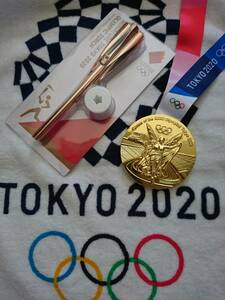  бесплатная доставка! полная распродажа товар . огонь реле Runner фонарь Tokyo 2020 Olympic официальный товары трудно найти сокровище редкость товар TOKYO. колесо pala Lynn pick 