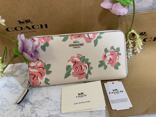 ケイトスペード/長財布/Kate Spade/スペードフラワー/桜色・ピンク【新品・未使用】☆完売品