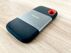 SanDisk 超高速ポータブルSSD 2TB USB3.2Gen2 読出最大1050MB/秒