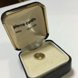 【中古 送料込】pierre cardin（ピエールカルダン）タイタックピン ゴールド系 (約) 13mm×8mm メンズ アクセサリー ケース入り◆D5302a