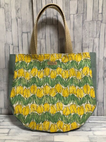 丸みトートバッグ ハンドメイド 肩掛け