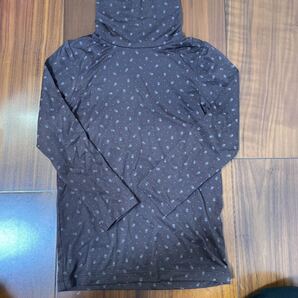 ユニクロヒートテック 長袖 タートルネック