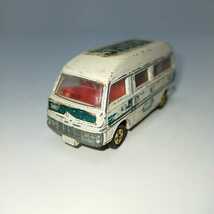 ●tomica●NISSAN CARAVAN SHOEI no.3 1/67 日産 キャラバン 1980 当時物 ミニカー コレクション　 S_画像3