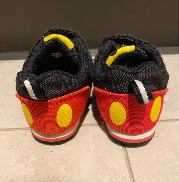 ミッキー スニーカー 14cm Disney resort
