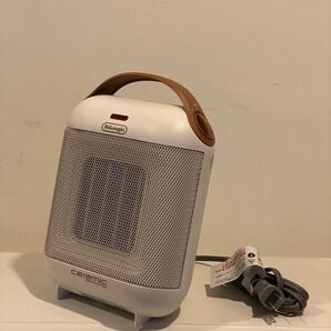 デロンギ セラミックファンヒーター HFX30C11-IW アイボリー 電気ファンヒーター