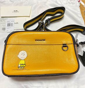 最短発送☆COACH コーチ スヌーピー コラボ チャーリーブラウン ショルダーバッグ☆