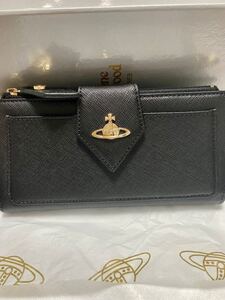 ヴィヴィアンウエストウッド 二つ折り 長財布 未使用☆