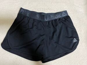Reebok スポーツウェア ショートパンツ