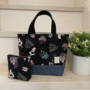ハンドメイド*Aliceトートバッグ*ミニポーチ付き