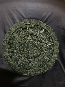 古代アステカ 太陽の石　アステカの暦石・壁掛け飾り・メキシコ・アンティーク