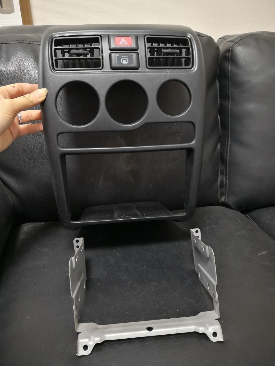 激安人気新品 後期 カーボン調パネル 未使用 ライフ Jb1 2 車内アクセサリー