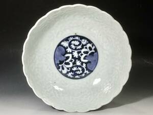 ( sho ) старый Imari белый фарфор с синим рисунком Edo средний период конец белый . Tang .... Tang . колесо цветок . средний горшок NO3 1750~1780 годы передний и задний (до и после) 