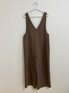 オールインワンサロペット