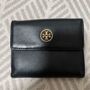 トリーバーチ 二つ折り財布
