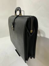 【激レア】BURBERRY/バーバリー　本皮　バッグ　カバン　鍵付き　高級　黒／ブラック　チェック　ビンテージ　A4　書類鞄　ビジネス　H261_画像1