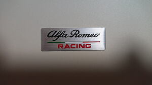 アルファロメオ 新型ジュリア(952) ステルヴィオ 向け 限定車「Alfa Racing Edition」タイプ シフトパネル用 アルミ ステッカー バッジ 1枚