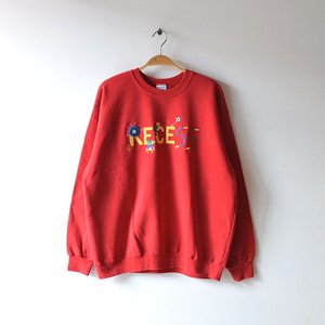 【送料無料】90S USA製 RECESS リセス 刺繍プリント クルーネック スウェット トレーナー メンズL相当 ヴィンテージ 古着 CF0084