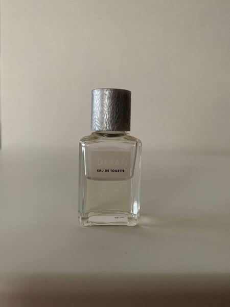 カネボウ デナリ オードトワレ 香水 7ml