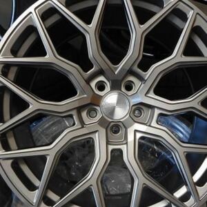 VOSSEN HF-2 Hybrid Forged 20インチ　２／4