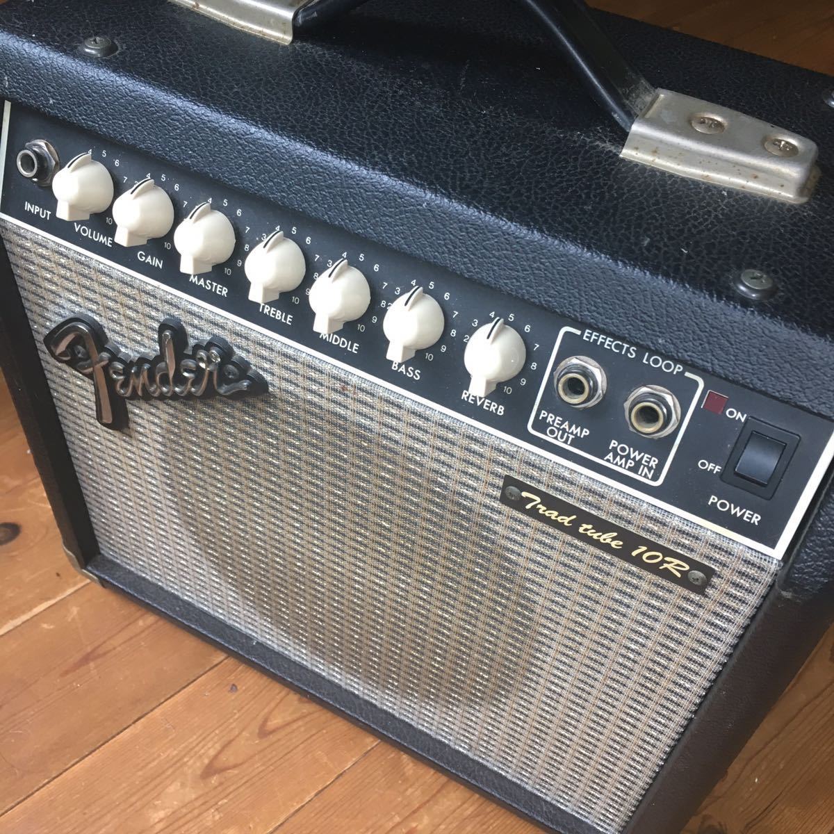 特別訳あり特価】 FENDER TRAD TUBE 10R/ギターアンプ(訳あり) - アンプ - hlt.no 特別訳あり特価】 FENDER TRAD TUBE 10R/ギターアンプ(訳あり) - アンプ - hlt.no