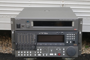 [ pickup limitation ][ Sony SONY](DVR-20)D2 recorder digital cassette VTR business use no check present condition goods 