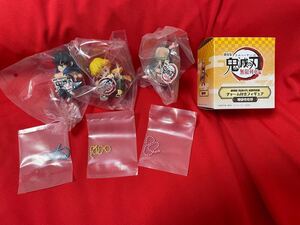 鬼滅の刃 チャーム付きフィギュア 煉獄杏寿郎・善逸・禰豆子・伊之助 セット