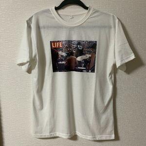 LIFE(ライフ) - MEN プリント 半袖 Tシャツ Woodstock ウッドストック フェスティバル ROCK Mサイズ 白色 (新品 タグ付き 未着用品)
