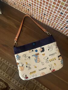 スヌーピー柄サコッシュ ポシェット ショルダー ミニバッグ 2way ハンドメイド