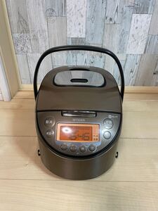炊飯器 タイガー JKT-B103IH炊飯ジャー 5.5合炊き 2018年製