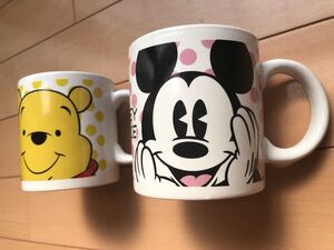 ディズニー ミッキー&ミニーとくまのプーさん ペア マグカップ