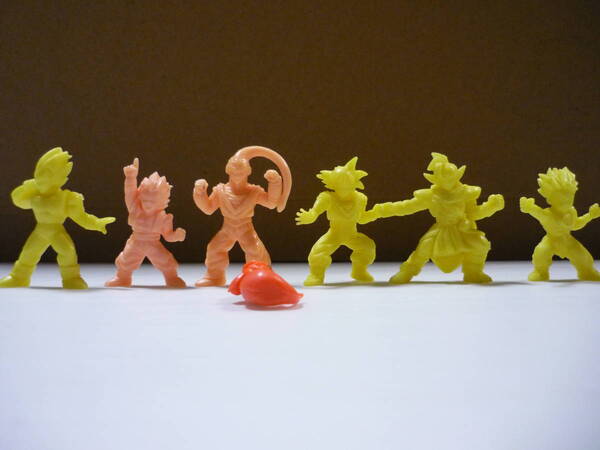 【送料無料】人形 7個セット ドラゴンボールZ ドラ消し パート28 消しゴム / まとめ 消し人形 ゴテンクス タピオン ブウ ベジータ 悟空 等