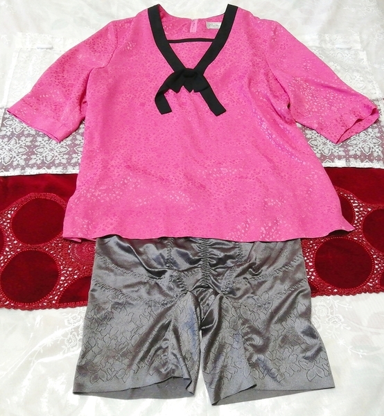 ピンク黒リボンシフォン半袖チュニック ネグリジェ サテングレーボトムス 2P Pink black ribbon chiffon tunic negligee satin gray pants, ファッション, レディースファッション, ナイトウエア、パジャマ