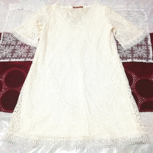 Weißes, gestricktes, weißes Negligé-Nachthemd mit V-Ausschnitt und Spitze, Tunika, Kurzarm, Größe m