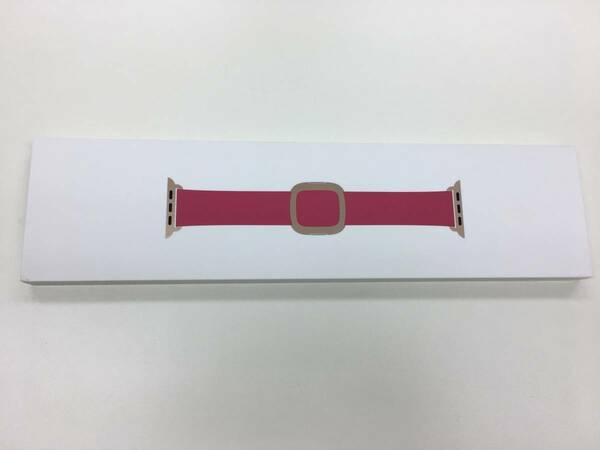 3.送料無料 新品未開封 アップル純正レザーベルトapple watchバンド 38mm/40mm/41mmケース用 (L) ラズベリーモダンバックル MXPC2FE 正規品