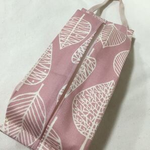 ☆ハンドメイド マスクストッカー 予備マスクポーチ くすみピンク リーフ柄 手作り☆
