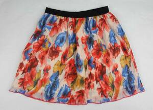* free shipping * prompt decision *[ used beautiful goods ] pleated skirt SK1-6