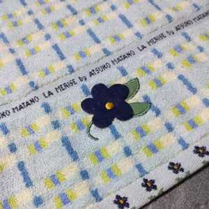 マタノアツコ ウォッシュタオル 35×34cm ハンド タオル アップリケ 綿１００% 花柄 ブルー ネイビー/小原