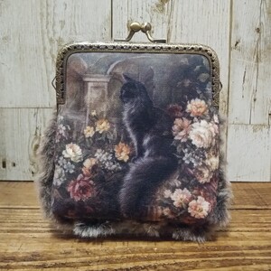 〈2021年秋期・新柄〉長毛黒猫 モフモフがま口ミニポーチ角型 イタリア産フェイクファー使用 ハンドメイド 新柄はお一人様1点のみ