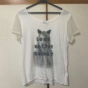 Frees MartのTシャツ