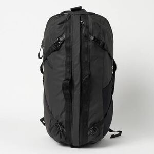 ☆送料無料 新品 OAKLEY オークリー ESSENTIAL BB PACK L 4.0 BLACKOUT 16500円 エッセンシャル リュック ノースフェイス THE NORTH FACE