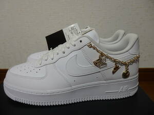 即決☆レア！限定！♪新品 NIKE ナイキスニーカー WMNS AIR FORCE 1 LOW '07 LX エアフォース１ ロー チャーム付き 26.5cm♪25周年♪35周年