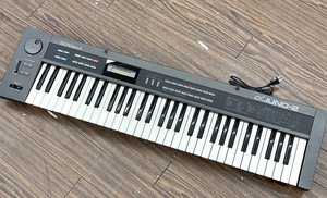 Roland/ローランド αJUNO-2/アルファジュノ2 シンセサイザー JU-2 キーボード/電子ピアノ 61鍵盤 1985年製 6ボイス 鍵盤楽器 動作品