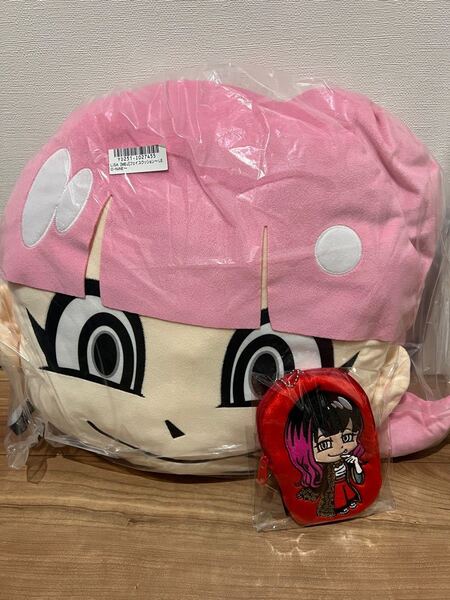 LiSA メガジャンボフェイスクッション モアプラスアップリケポーチ 2点セット プライズ品
