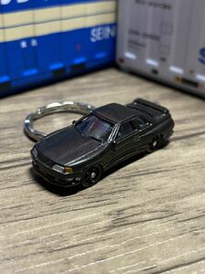 ●◎日産 スカイライン GT-R R32 ガンメタ キーホルダー◎●③オリジナル加工品 カーアクセサリー ミニカー ハンドクラフト ハンドメイド