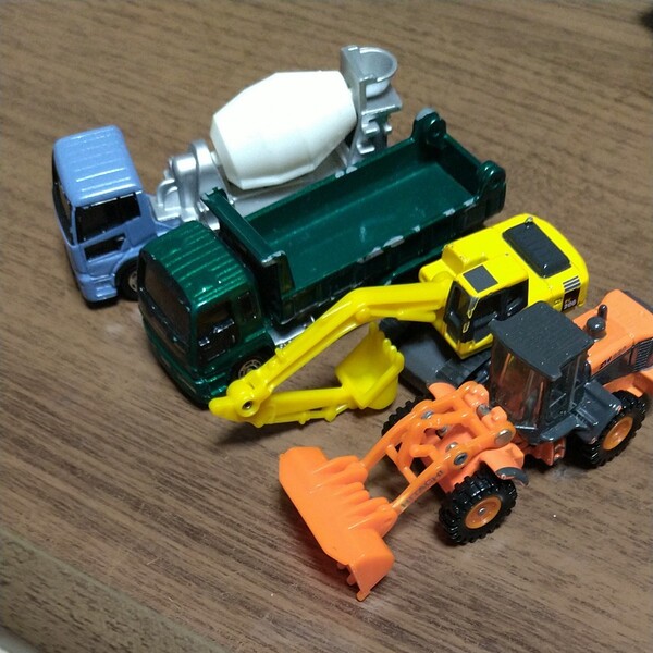 トミカ 工事現場で働く車まとめ