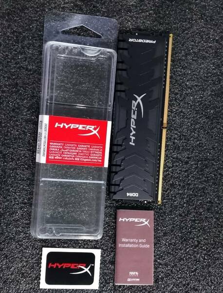 【中古】DDR4メモリ 8GB[8GB1枚] Kingston HyperX Predator HX424C12PB3/8 [DDR4-2400 PC4-19200]