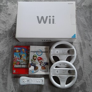 Nintendo Wii 本体 マリオ ソフト2本 ハンドル付き