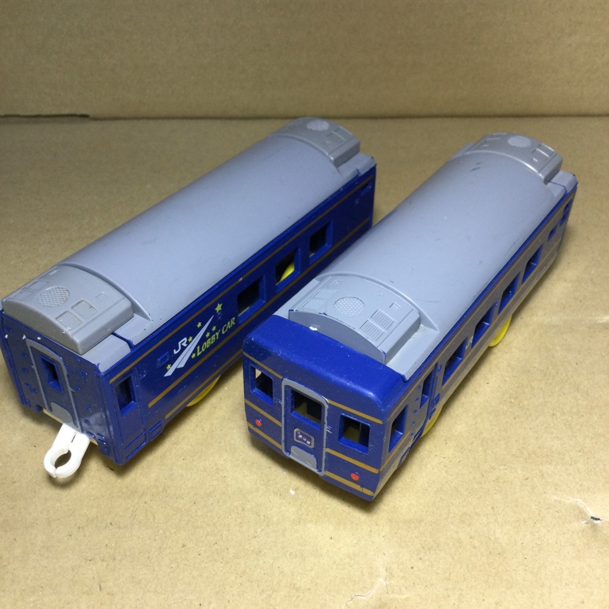 お待たせ プラレール オロハネ24 ブルートレイン北斗星 改造品 中間車 車両単品 Www Petromindo Com